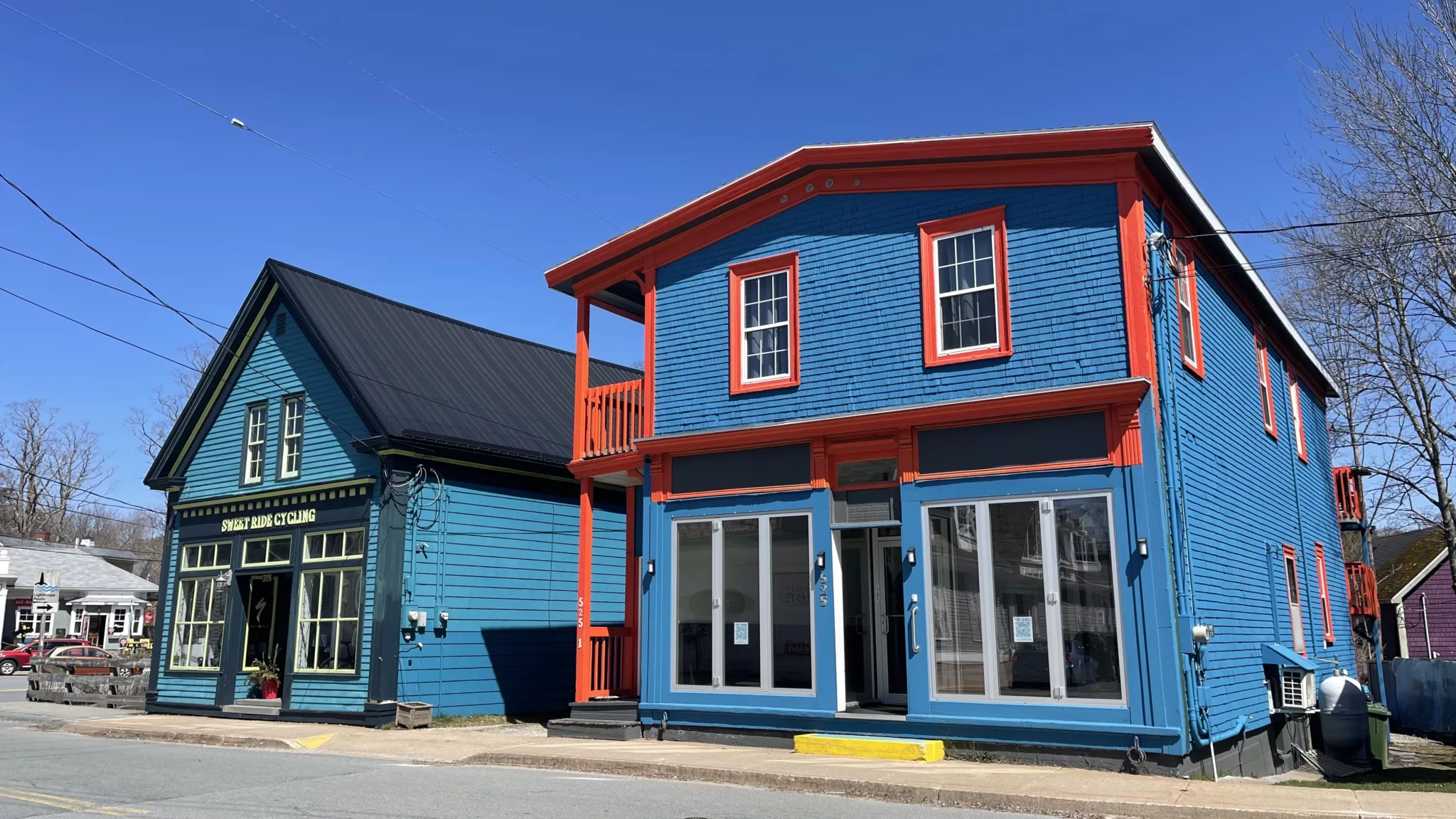 Le Monde de Chloe © 2024 Canada Mahone Bay Nouvelle Ecosse IMG E8047 2048x1152 jpeg