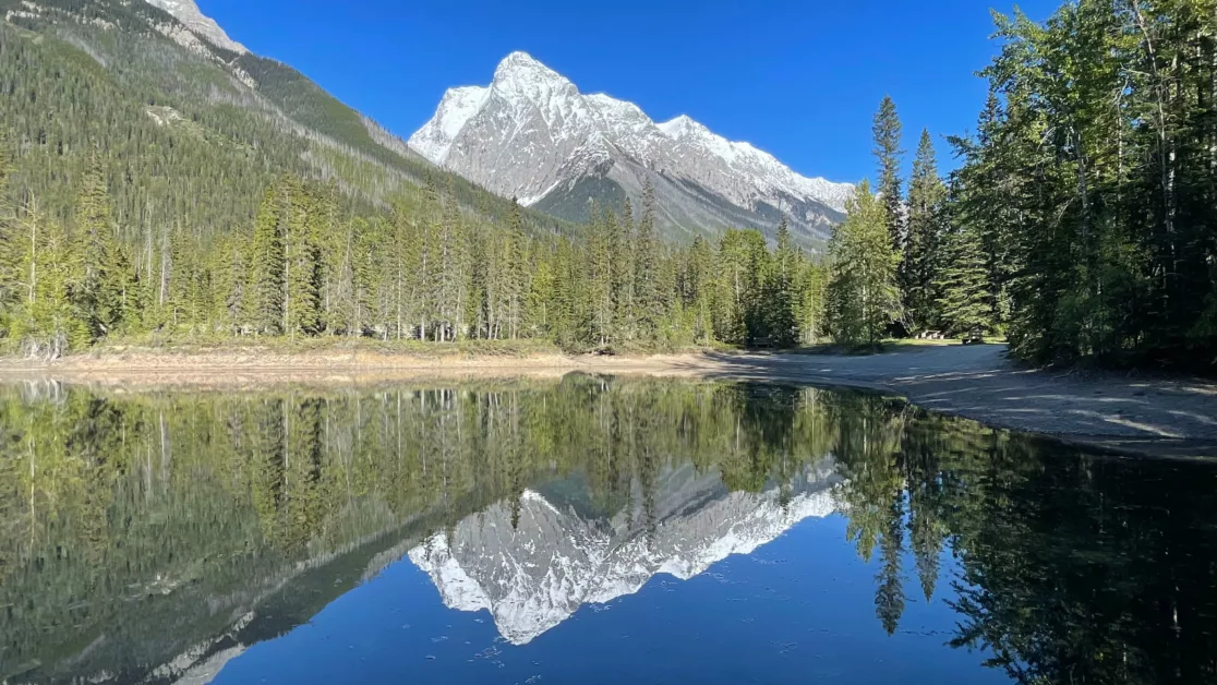 Parc National Yoho | Colombie-Britannique | Canada | Montagnes Rocheuses | Le Monde de Chloé | Lac Feader