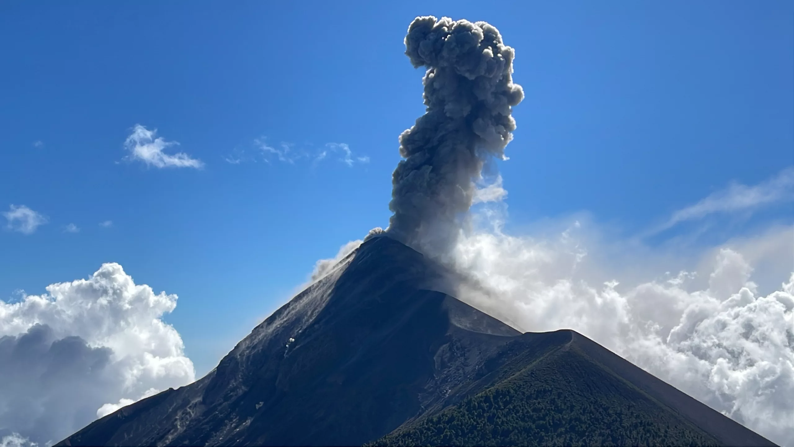 Randonnée sur l'Acatenango | El Fuego | Guatemala | Road Trip, au Guatemala | Voyage aventure | ascension de l'Acatenango
