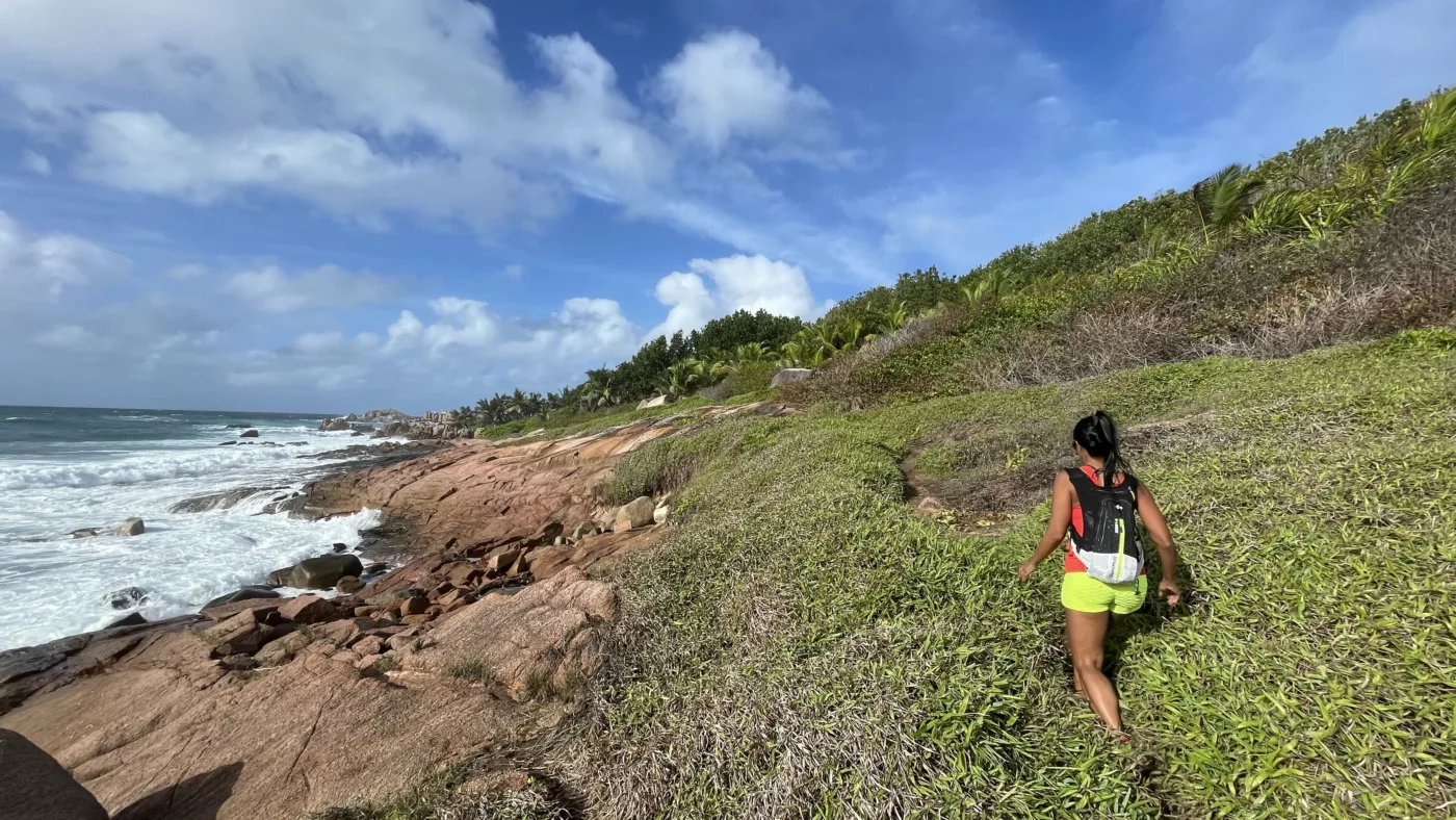 Voyage aux Seychelles | La Digue | Anse Marron | Plage paradisiaque | Le Monde de Chloé