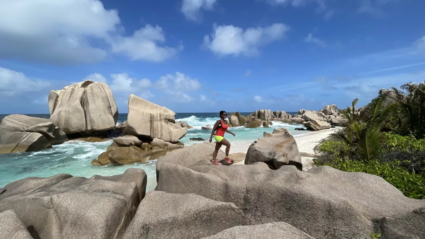 Voyage aux Seychelles | La Digue | Anse Marron | Plage paradisiaque | Le Monde de Chloé