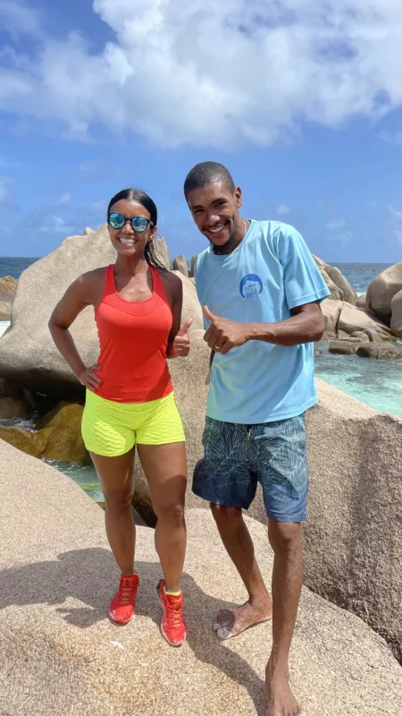 Voyage aux Seychelles | La Digue | Anse Marron | Plage paradisiaque | Sunny Trail Guide | Le Monde de Chloé