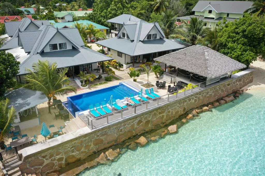 Le Nautique Waterfront Hotel | La Digue | Seychelles