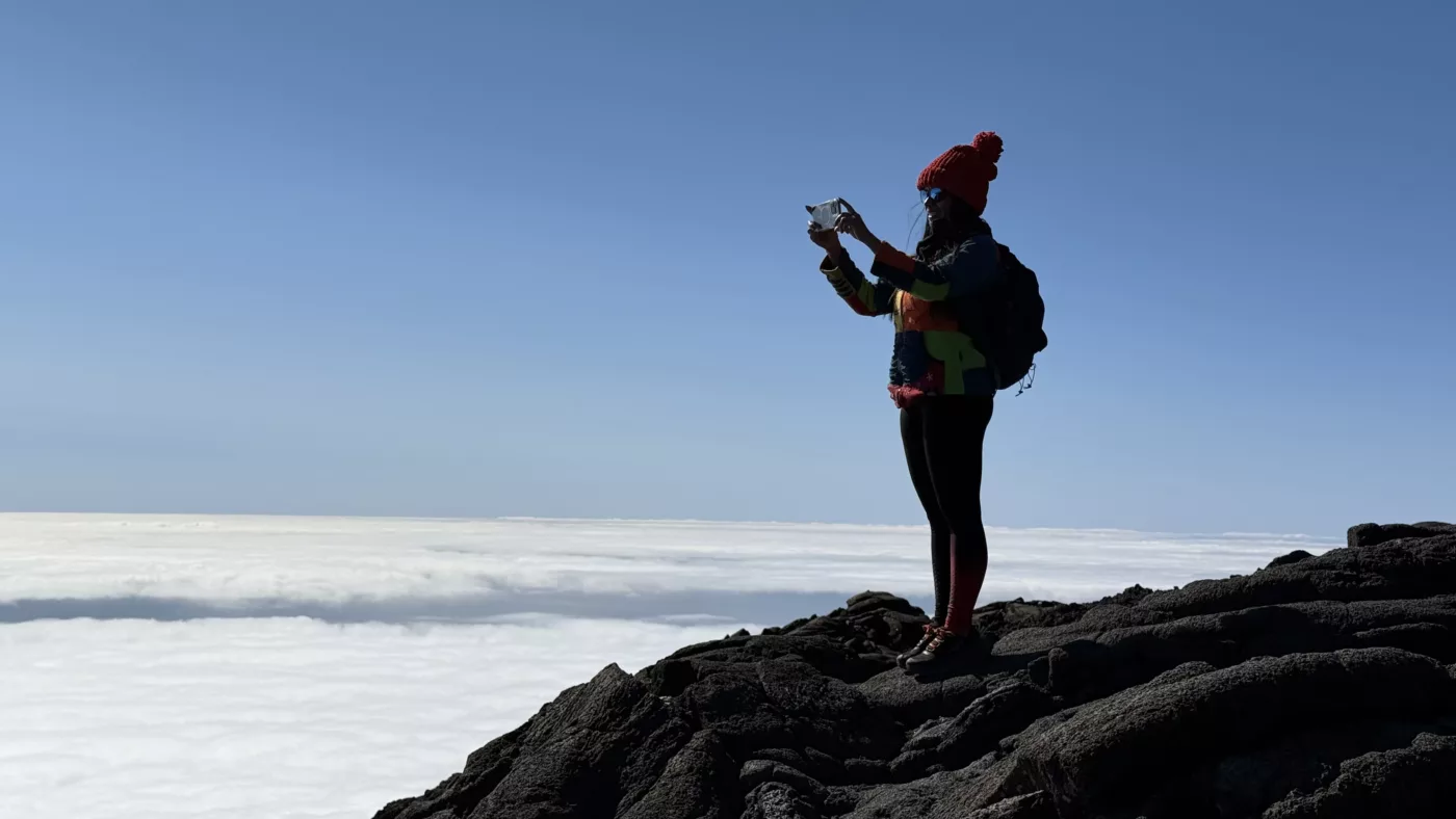 Le Monde de Chloe 2025 Randonnee a La Reunion Randonnee au Piton de la Fournaise Volcan Tresor de La Reunion IMG 3507 1400x788 jpg